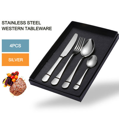 Sustainable Stainless Steel Cutlery Set Steak Knives Polished Metal Dishwasher Safe