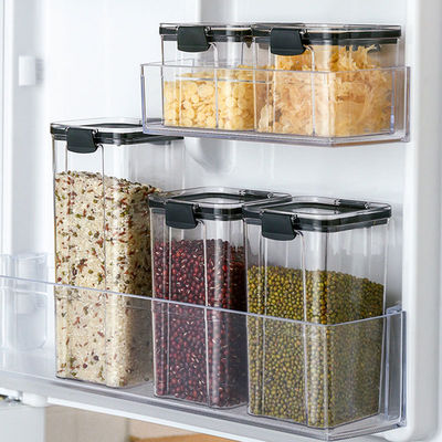 Premium Sealed Clipped Plastic Lunch Containers 1800ml Food Storage Containers