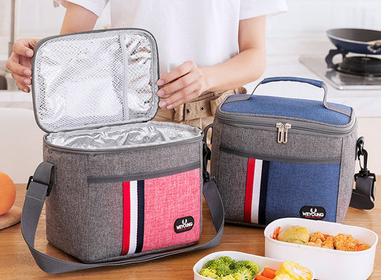 Durable 8000ml Rectangle Insulated Thermal Oxford Cloth Customizable Lunch Bag