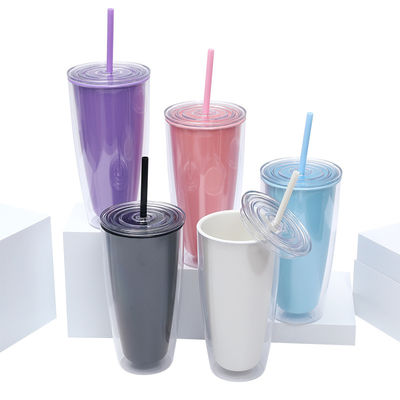Outdoor Plastic Cup with Lid and Straw 710ML Capacity Reusable Straw Cup