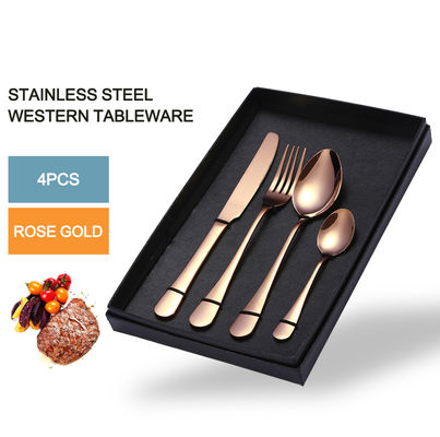 Sustainable Stainless Steel Cutlery Set Steak Knives Polished Metal Dishwasher Safe